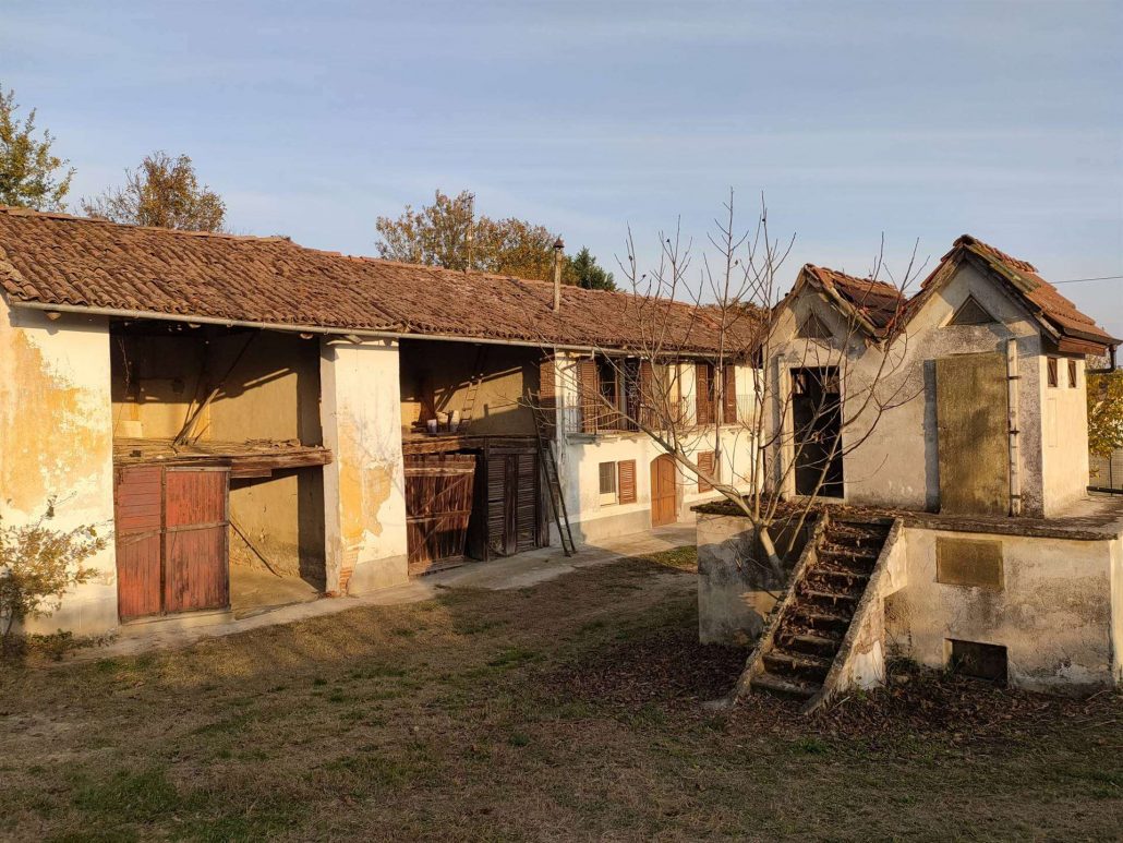casale da ristrutturare